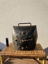 Cloche  Horloge  Devouassoud Chamonix n’ 12Art Populaire Montagne Bell Cow