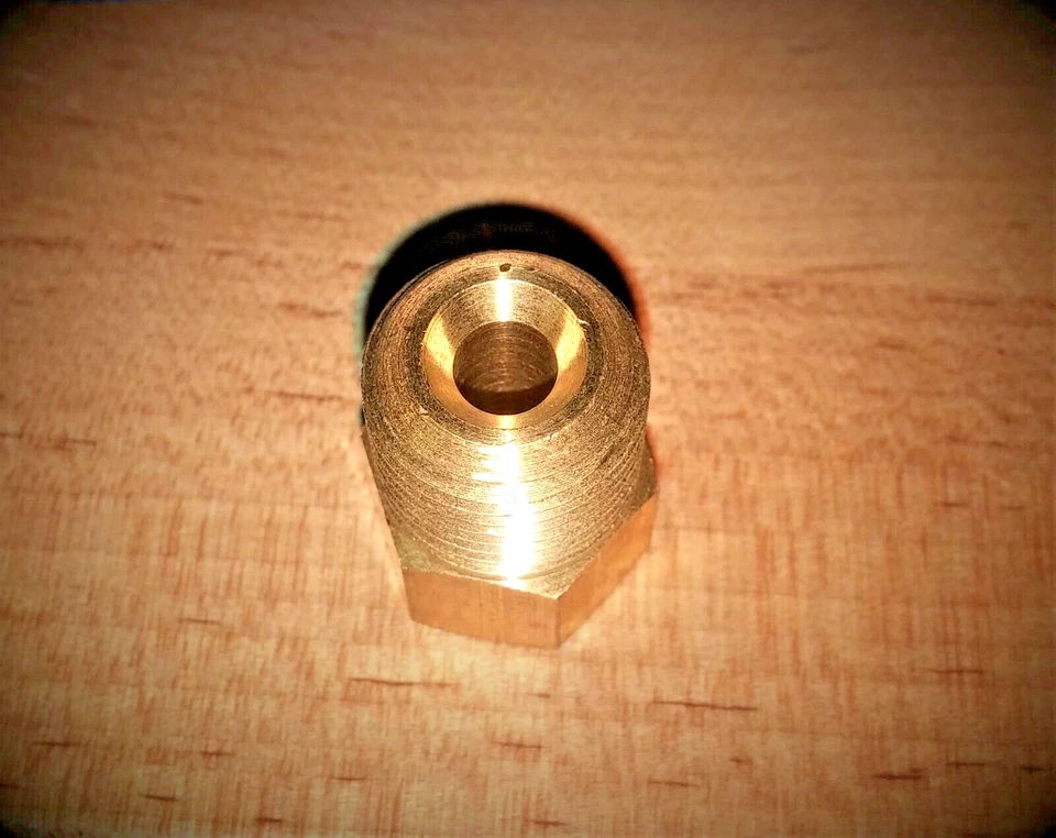 Carburador y adaptador de combustible 5/8-18 macho x 1/2-20 hembra (3/8x5/16) llamarada invertida Foto 3 de 4