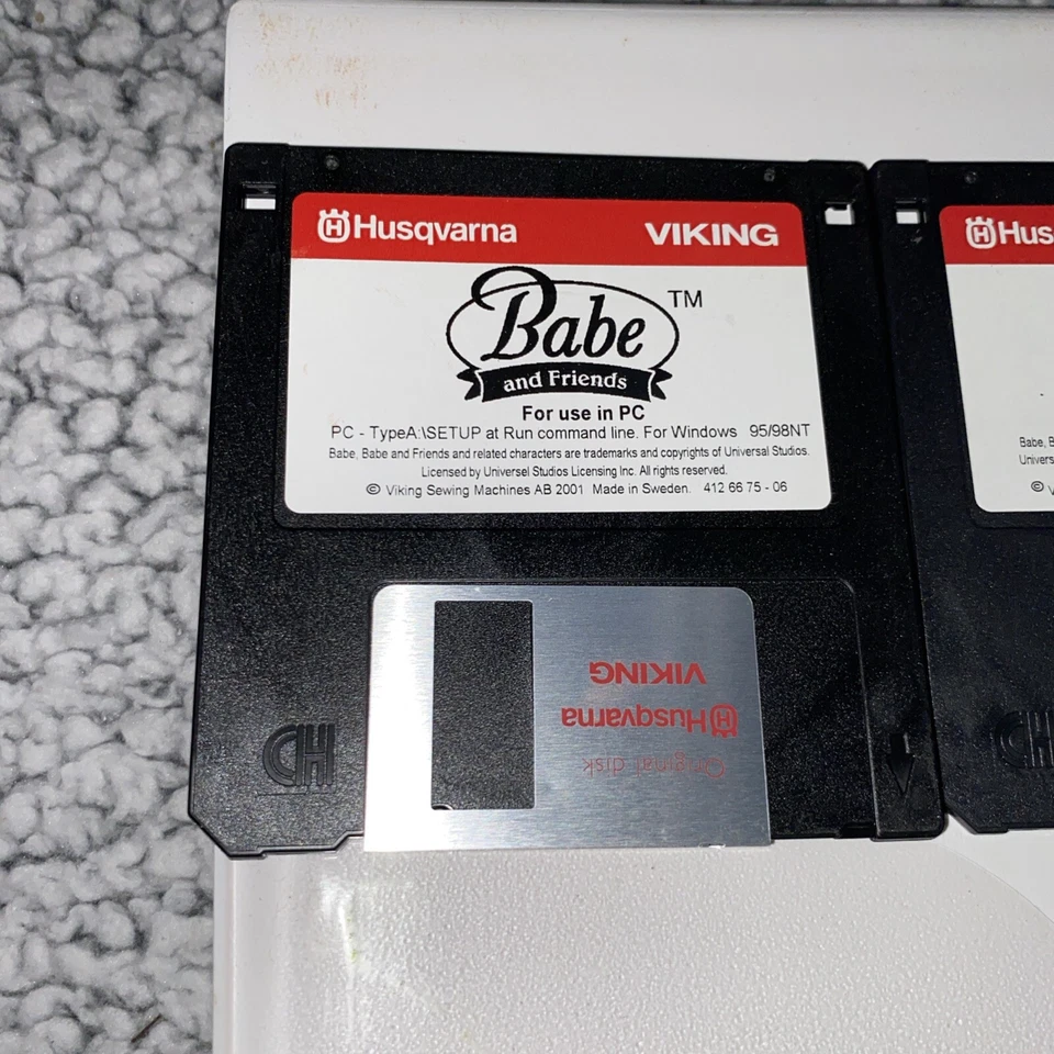 RARE Husqvarna VIKING Designs BABE & FRIENDS BOOKLET & DISK for Designer I & PC  - Image 3 of 4