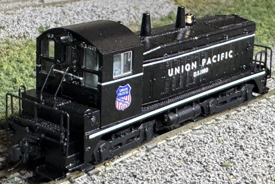 N Scale BLI Union Pacific #1000 Custom Painted & Lettered DCC & Sound N4458 - Image 2 of 4