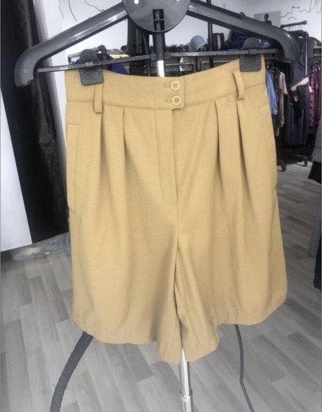 Women Escada Shorts Khaki Wool 38