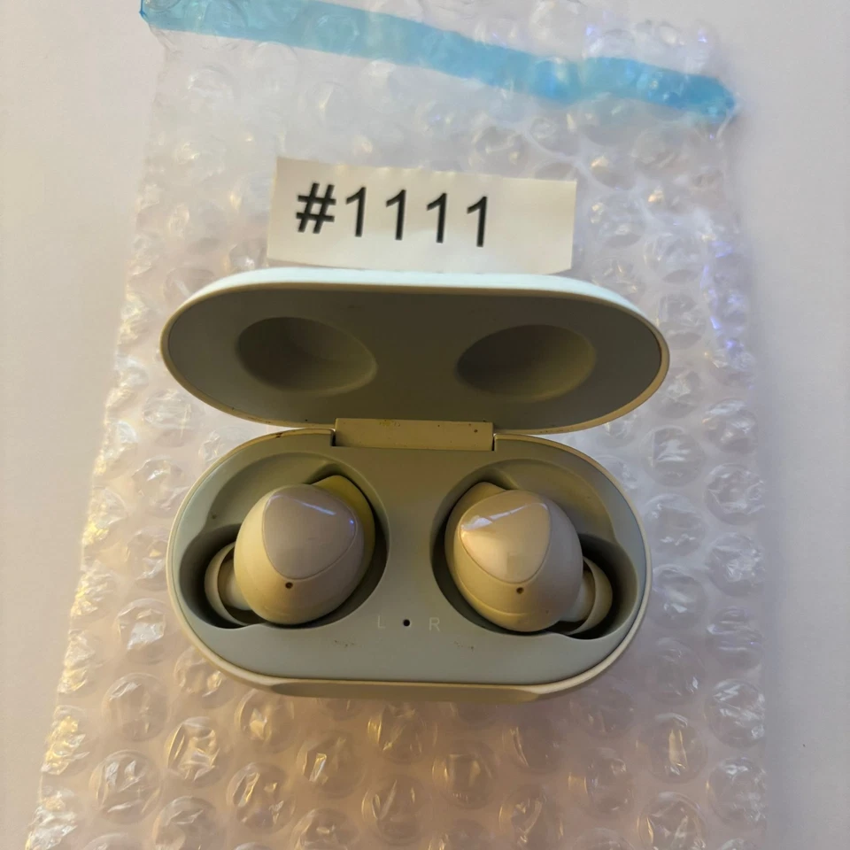 Samsung Galaxy Buds White (SM-R170 SM-R170NZSABTU), photo 1 of 3