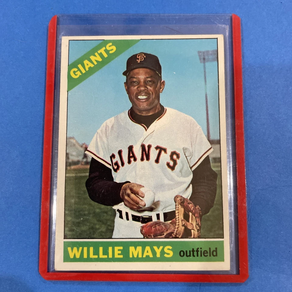 Lote de tarjetas de béisbol 1966 Topps con estrellas Willie Mays, Gibson, Brock, Koufax Foto 2 de 4