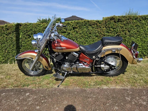 Yamaha XVS 650 Dragstar 1999. Showroom Condition 374 Miles. UK Garage Find.