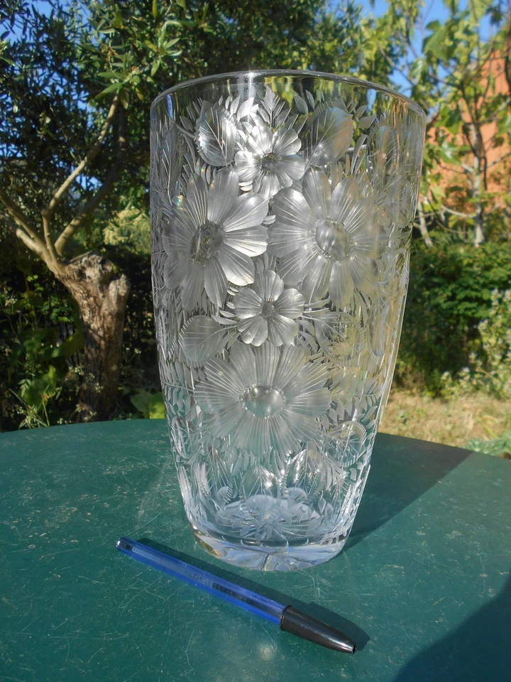 Grand vase cristal gravé décor floral art déco DLG Baccarat Saint Louis Lalique - Photo 1/4