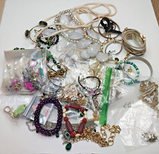 Mixed Lot Of Various Wearable Costume Fashion Jewelry 40 Pieces Weight 2. 2 lbs