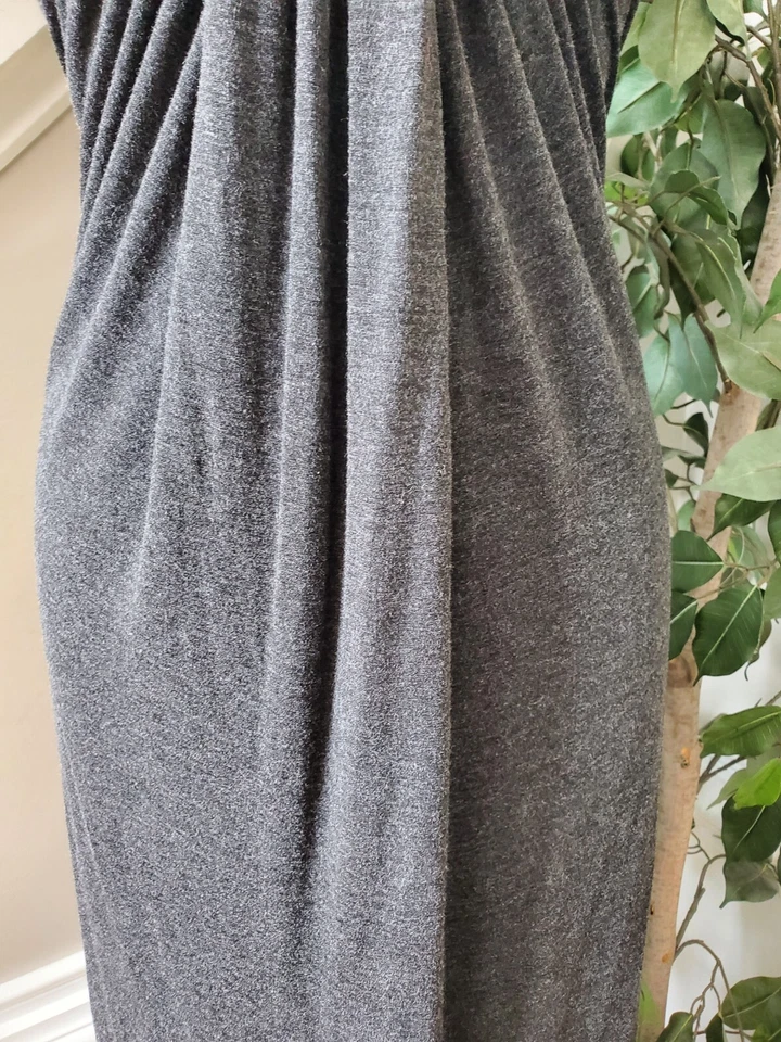 Maxi Vestido Tinley Road Mujer Negro Rayón Fuera del Hombro Sin Mangas Largo Pequeño Foto 3 de 4