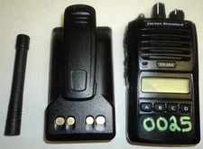 Motorola Vertex Standard VX-264-G7-5 UHF 450 512 Mhz Two Way Radio 128 Ch VX-264