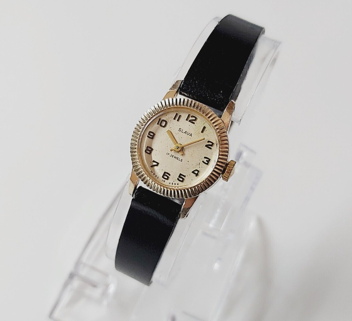 Nice Vintage SLAVA Ladies Mechanical Hand-Winding USSR Watch Uhr