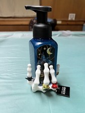 2023 Bath Body Works Halloween Spooky Skeleton Hand Foaming Soap Holder GLOWS