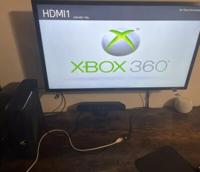 100+ Games On HD Xbox 360 S W/Kinect