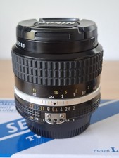 Nikon Nikkor 35mm F/2 Ais Manual Focus Wide-Angle Lens Pristine glass