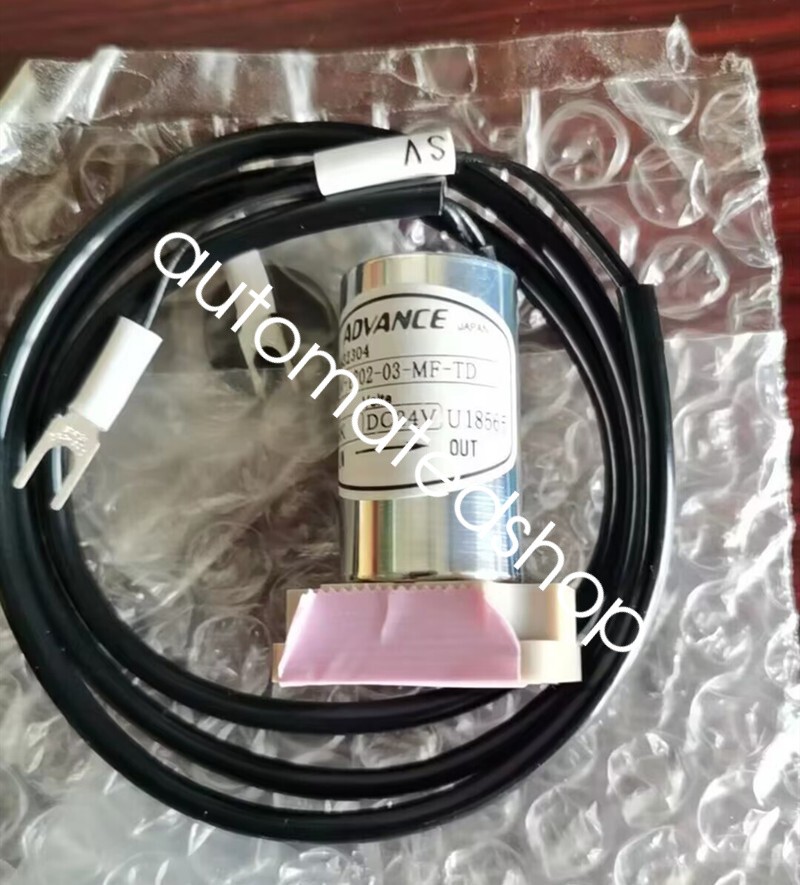 1Pcs New AV-1202-03-MF-TD solenoid valve Shipping DHL or FedEX