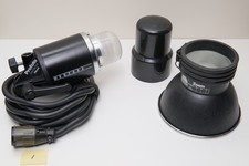 Profoto Acute2 D4 Head Lamphead w/ Profoto 45-105 Zoom Reflector 1