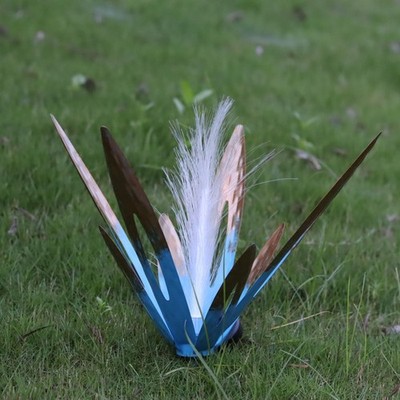 Metal Agave Garden Statue - 13x13x17 inch Solar LED Outdoor Lawn Decor, Hand-...