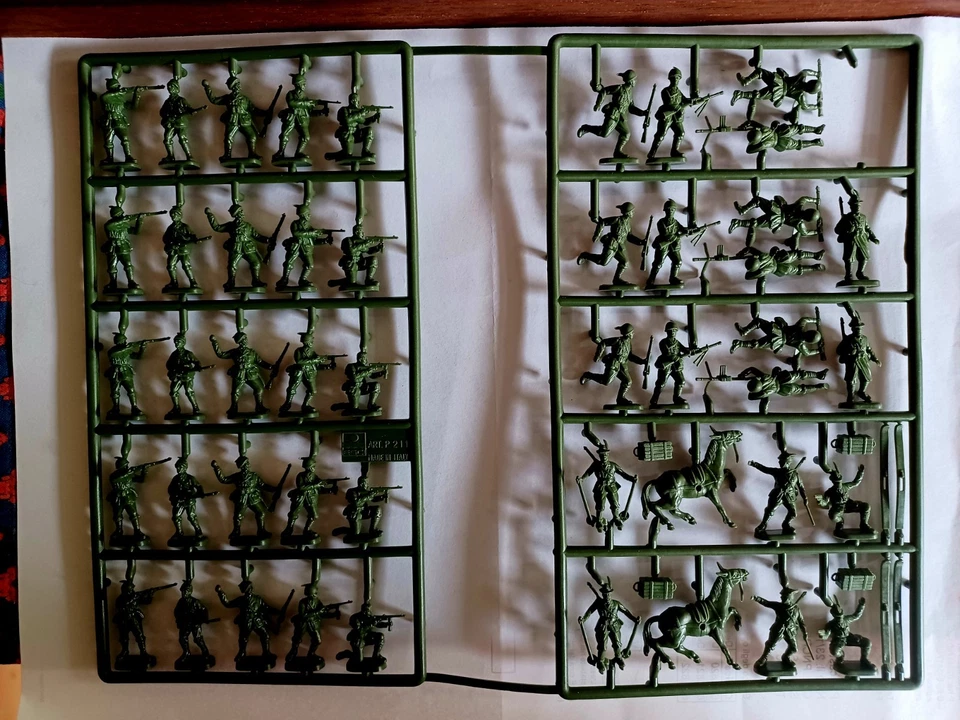 ESCI 211 -Italian mountain Troops "Alpini" - Plastic figures 1/72 - Immagine 2 di 2