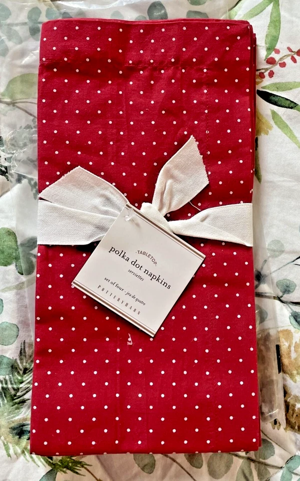 Pottery barn holiday Disney party napkin red Christmas easter SET 4 gift 🌈 h - Image 3 of 4