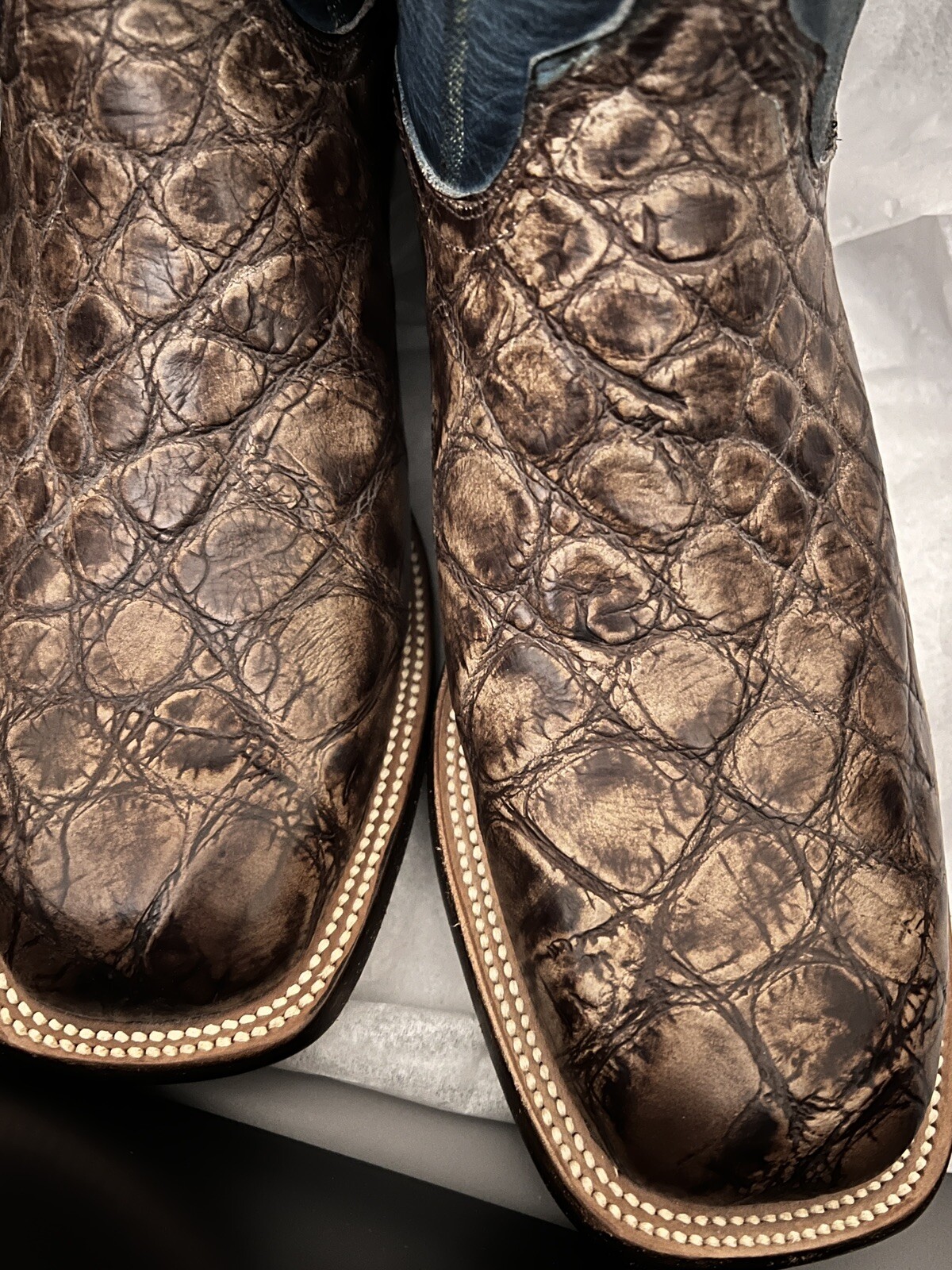 Lucchese Cowboy Boots Mens Size 10 EE Giant Gator Square Toe, Brown New