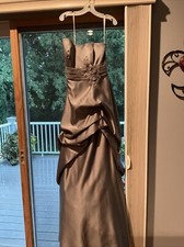 David's Bridal gown SZ 8 EUC Silver Gray