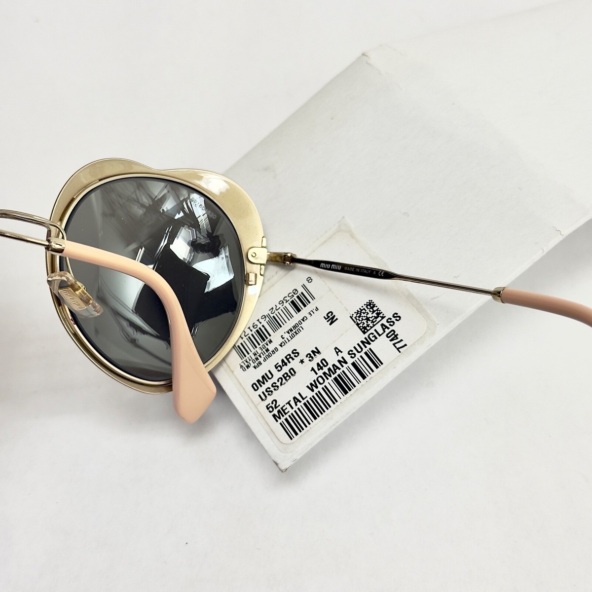 MIU MIU 54R Gold Red Silver Mirror Round Heart Metal Enamel