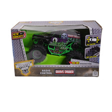 2015 New Bright Monster Jam Grave Digger Remote Control 27 MHz Truck In Box 1:15