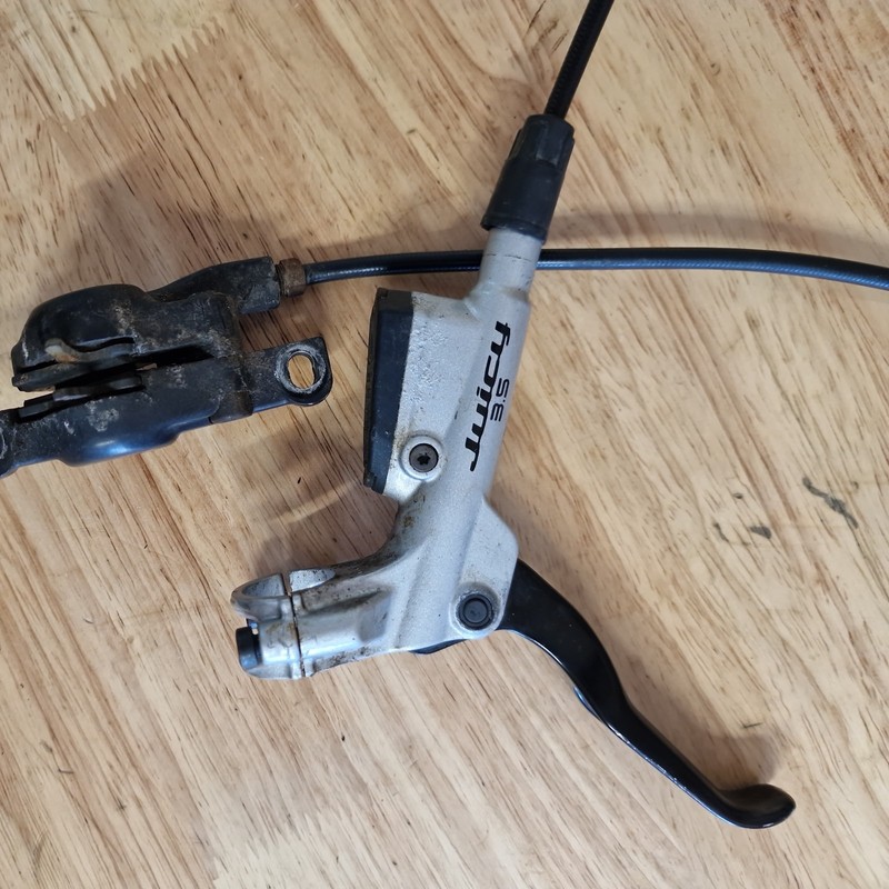 Avid Juicy 3.5 Hydraulic Disc Brake Lever and avid caliper