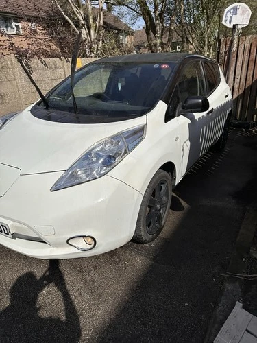 Nissan Leaf 24kw - Picture 1 of 13