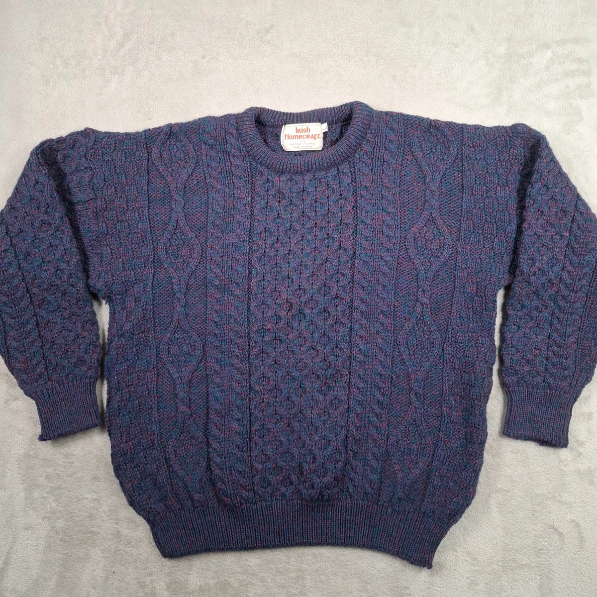 Bellissimo maglione con attraenti maniche a palloncino - Nero