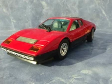 Bburago * Classic Red 1/24 FERRARI 512 BB 512 Diecast italy
