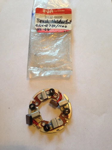 HOLDER SET, BRUSH (-)