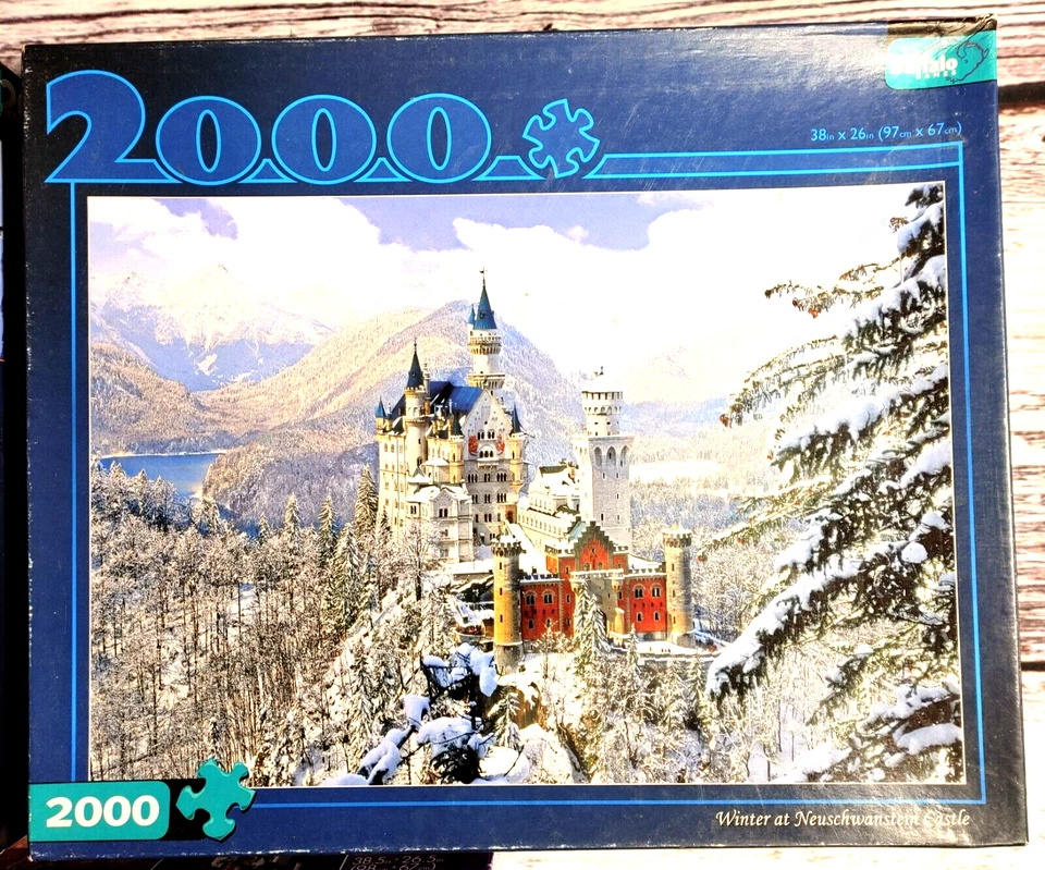 Neuschwanstein Castle Lot of 3 Puzzles. 2 X 2000 Pc and 1 X 1000 Pc. (Buffalo) - Image 3 of 4