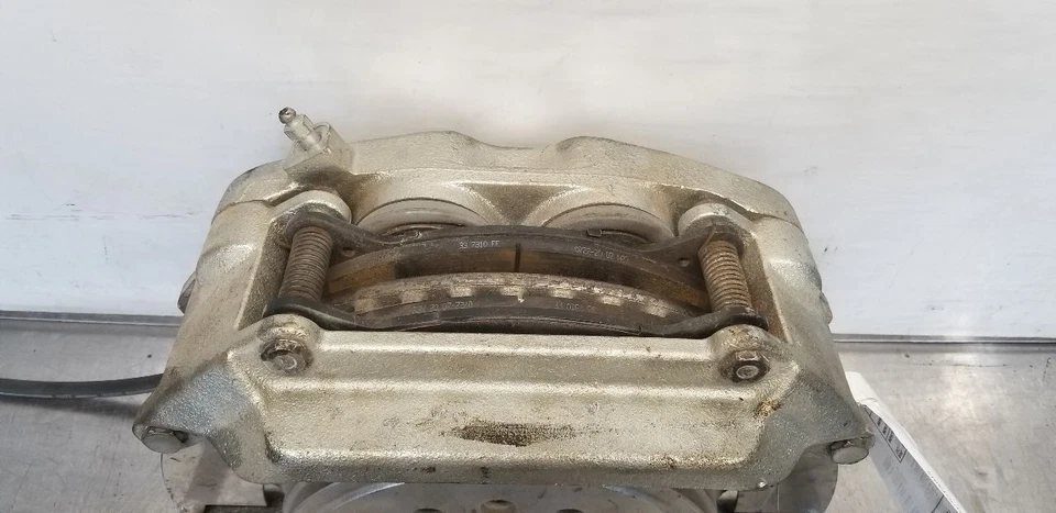 PINZA FRENO DELANTERO DERECHO FORD F250 RANGER XLT 71 Foto 4 de 4