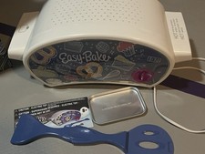 Easy Bake Oven W All Accessories Great Condition.