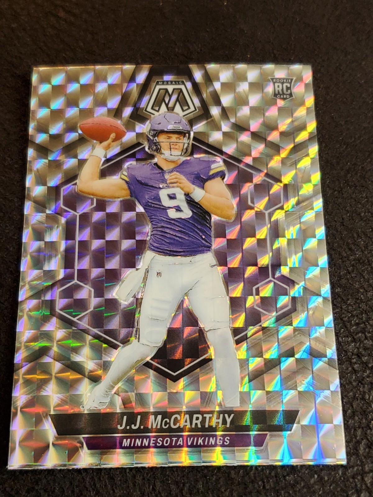 2024 Panini Mosaic JJ McCarthy TRUE Rookie #310 Silver Mosaic Prizm Vikings