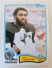 1982 Topps Football Card 194 Rod Martin Oakland Raiders 
