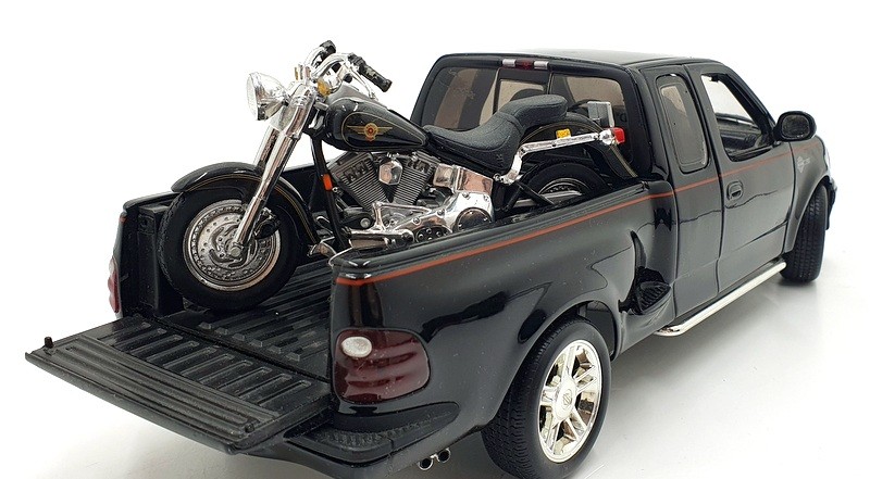 Ertl 1/18 scale 9746-01V Harley Davidson Ford F-150 w/ Fat Boy