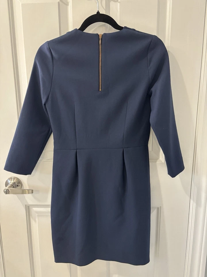 *Black Friday * Nuevo con etiquetas Vestido polo Lacoste LIVE azul marino con logotipo de cocodrilo Foto 3 de 4