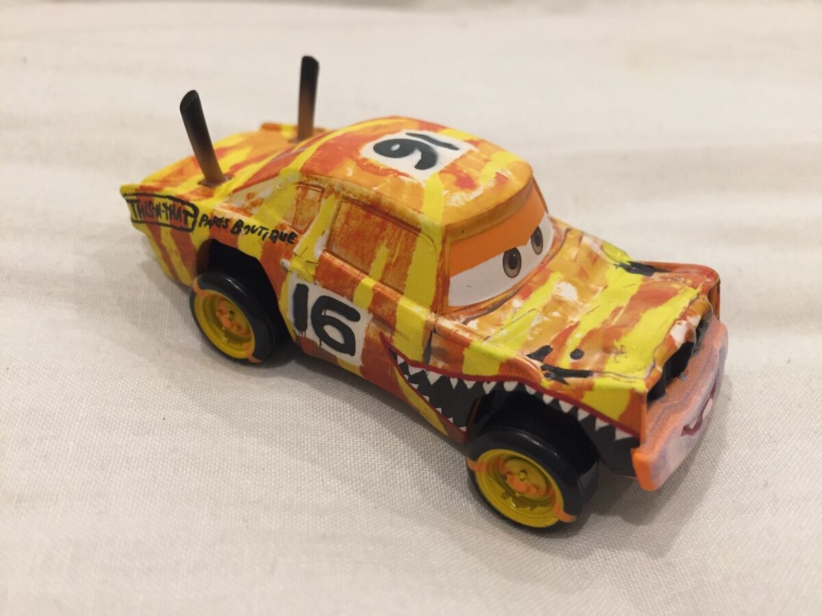 DISNEY PIXAR CARS 3, CRAZY 8 RACERS BRAND NEW 1:55 DIECAST DISNEY PIXAR CARS 3, CRAZY 8 RACERS BRAND NEW 1:55 DIECAST