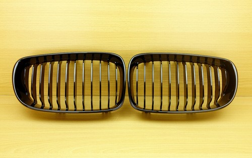 Para BMW Serie 1 E81 E87 E82 E88 128i 135i Negro Brillante Parrilla Delantera Rendimiento - Imagen 2 de 5