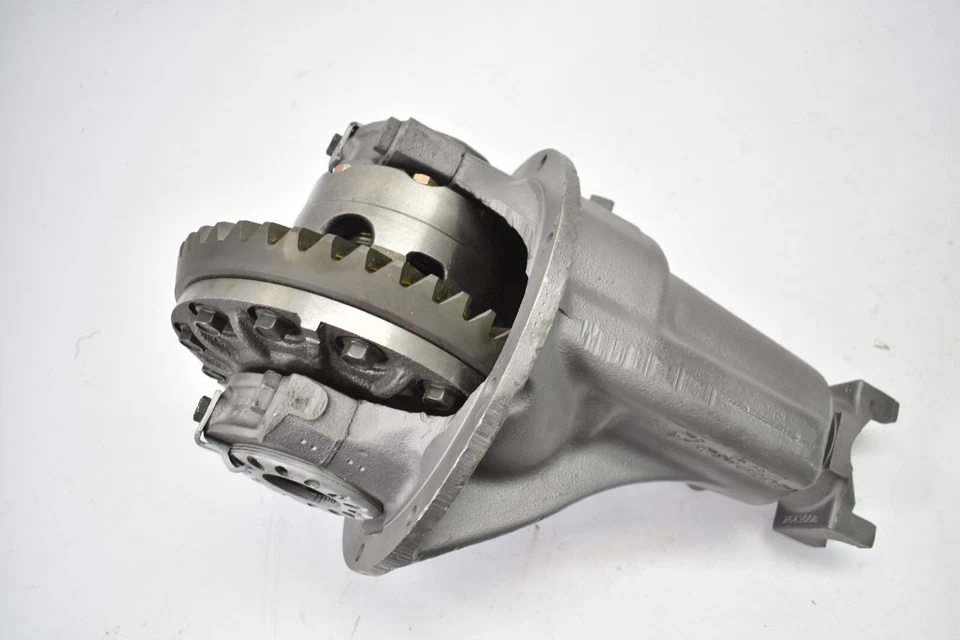 Rear End Pumpkin Housing 2070742 Automotive Replacement For Dodge Chrysler Foto 2 de 4