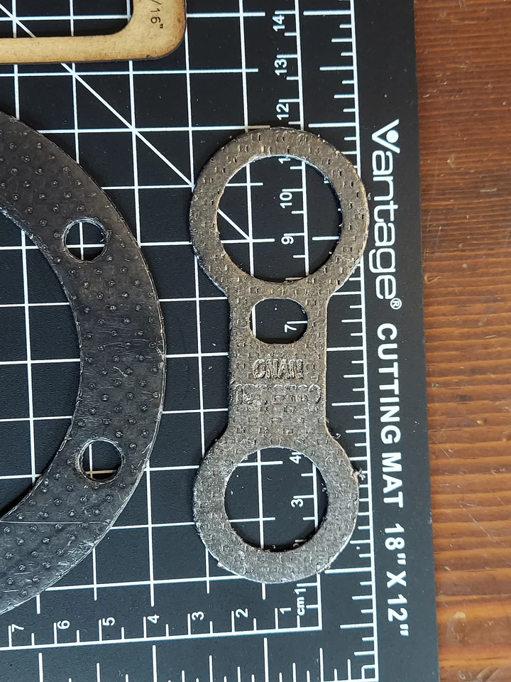 Kit de junta de ajuste de válvula Onan CCK Decarb - Imagem 2 de 4