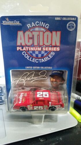 Tim Richmond #25 Folgers 1986 Chevrolet Monte Carlo-Action 1/64