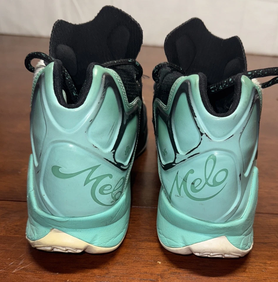 Jordan Melo  "Hyper Jade" Men High Top Sneakers  Size 8.5  827176-106 Date 2015 - Image 4 of 4