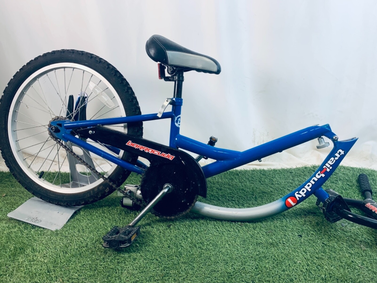 Folding tag along bike trailer Folding Bikes 4U Folding Bikes 4U