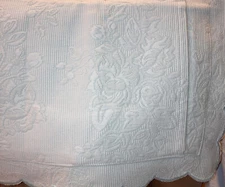 The Company Store 100% Cotton Green  King Sham Scalloped Edges
