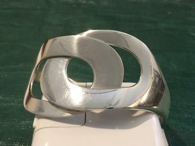 Sterling Silver 925 Interlocking Loop Cuff Bangle… - image 1