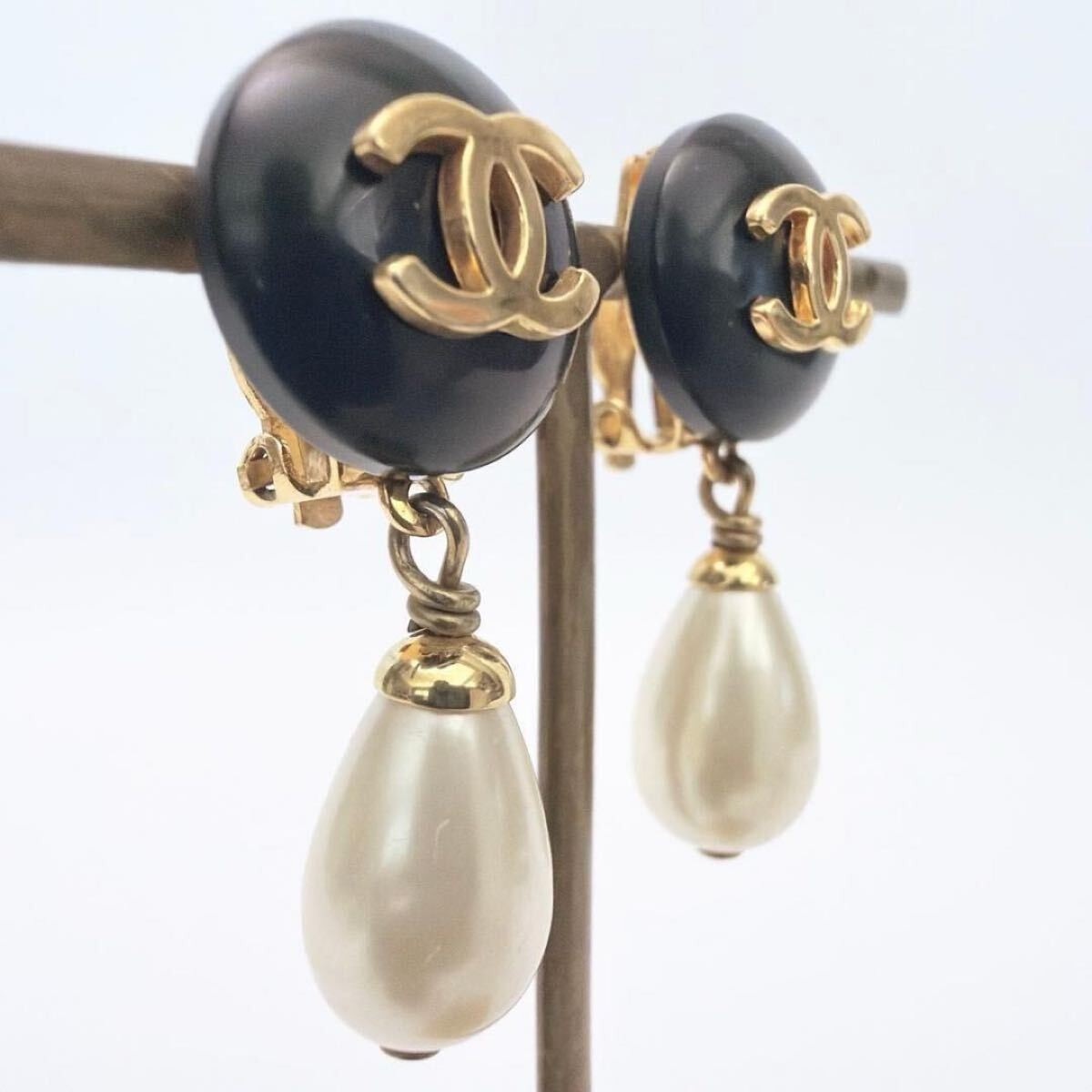 CHANEL Coco Mark Swing Pearl Earrings, 96P, Gold and Black Women's Accessories thumbnail 3