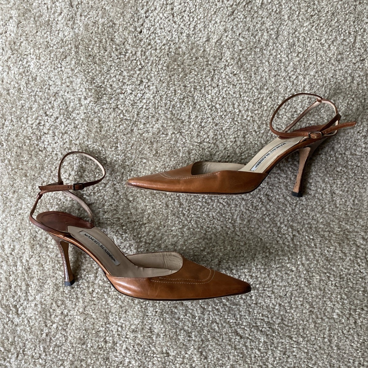 Y2K Vintage 90s Manolo Blahnik Tan Cognac Leather Point