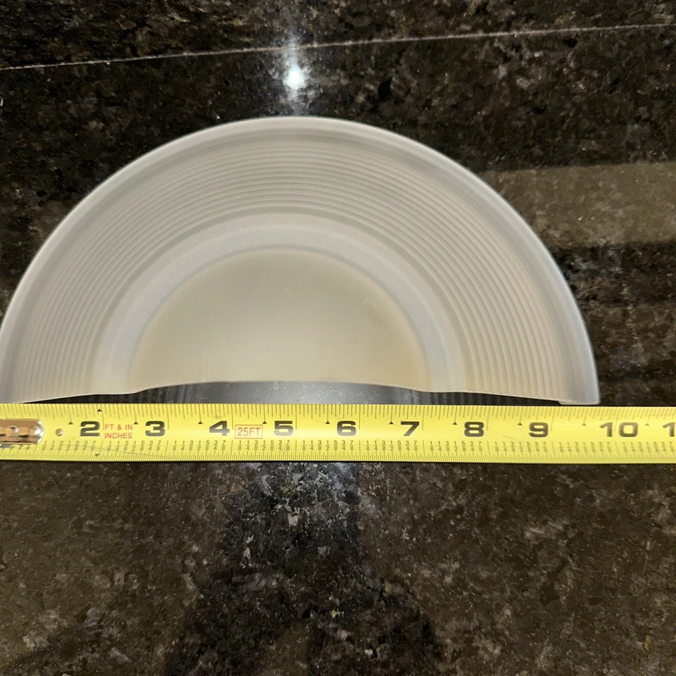 Aplique de pared/baño de vidrio escalonado estilo tocador, uno - blanco claro Foto 3 de 3