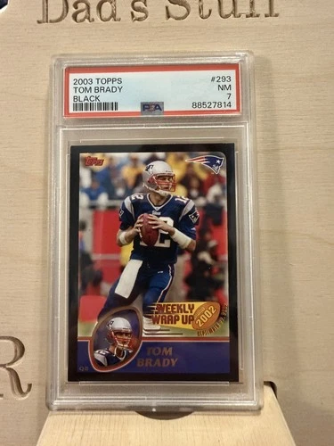 2003 TOPPS TOM BRADY WEEKLY WRAP UP BLACK /150 PATRIOTS CARD #293 PSA 7